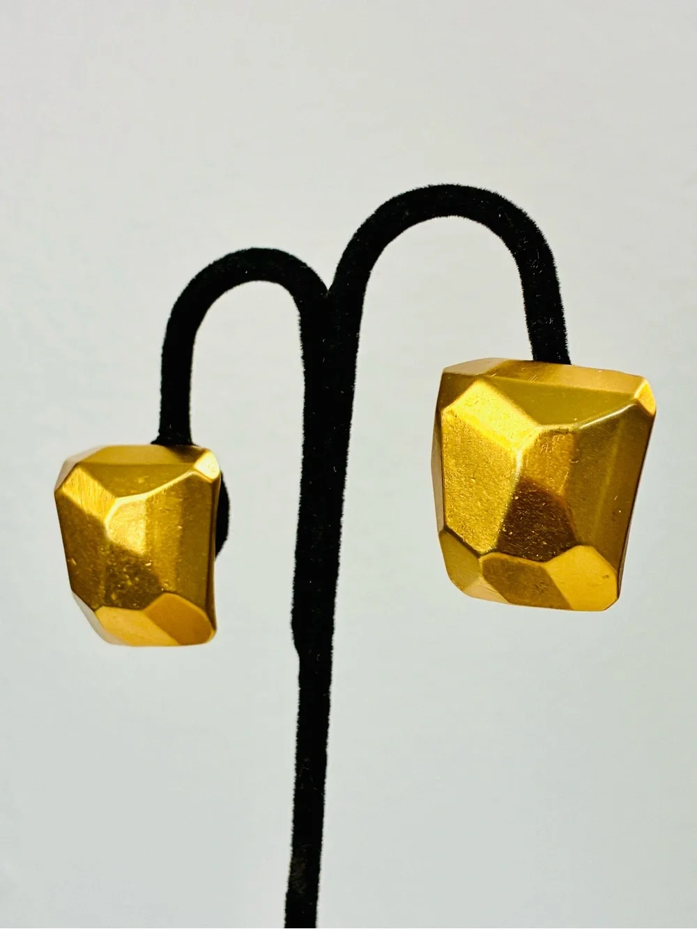 Classiques Entier Bold Gold Geometric Faceted Statement Clip Earrings
